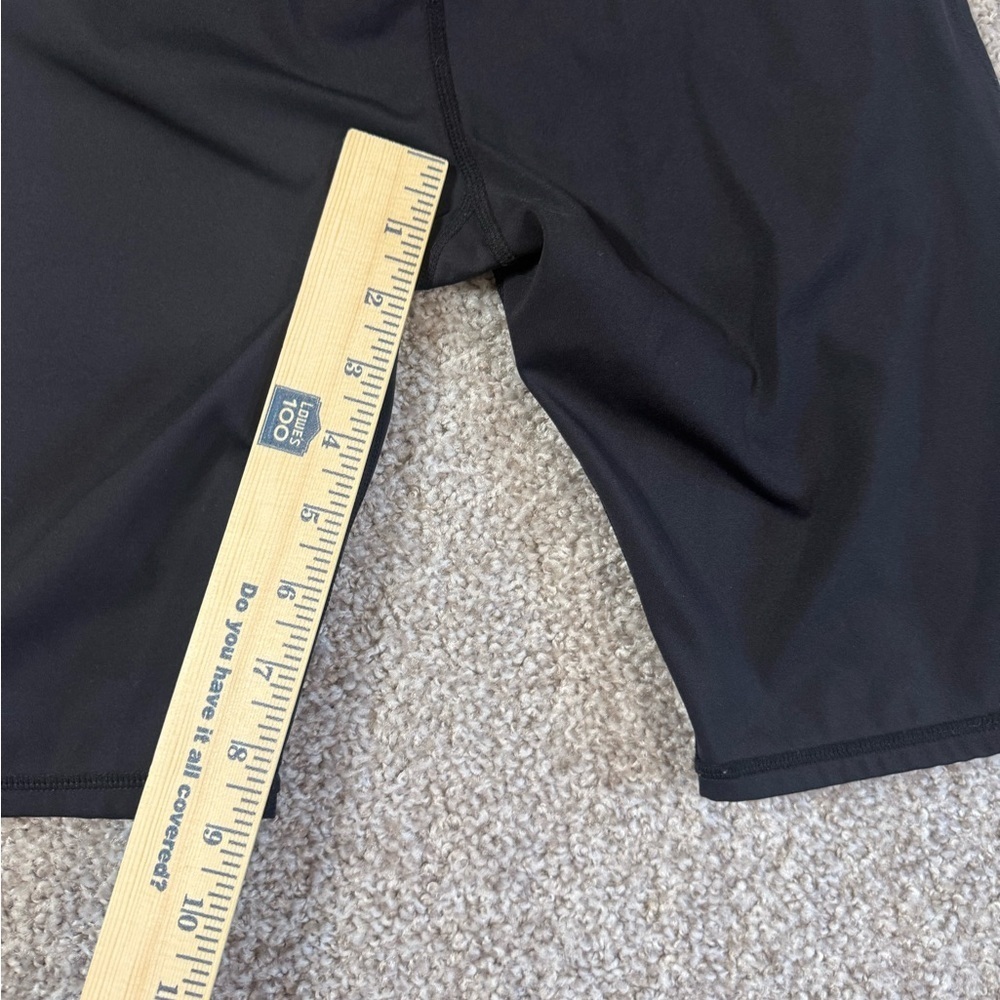 Black Oalka High-Waisted Biker Shorts with pockets – Women’s Small - Picture 5 of 6